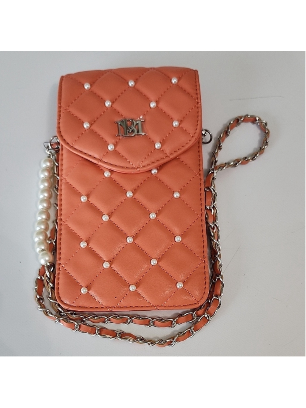 Badgley Mischka Coral Quilted Phonecase Bag with Chain And Cardholder
